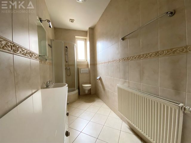 kamienica, 10 pokoi Więcbork, ul. Plac Jana Pawła II. Zdjęcie 18