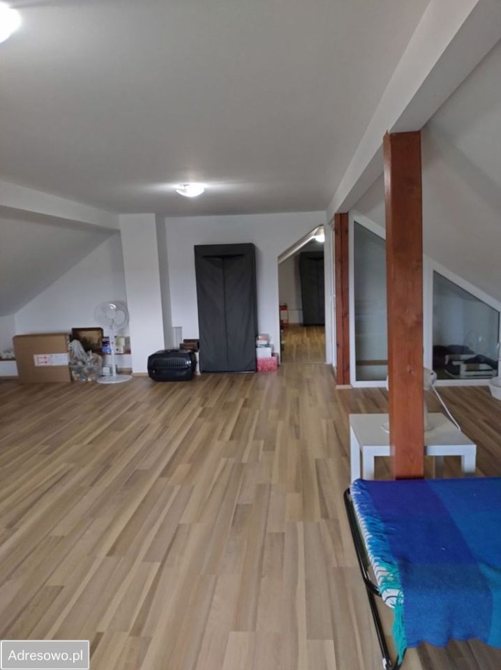 dom wolnostojący, 3 pokoje Obozin. Zdjęcie 17