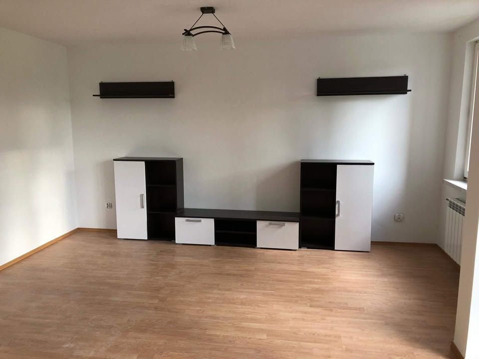 bliźniak, 3 pokoje Opaka, OPAKA. Zdjęcie 7