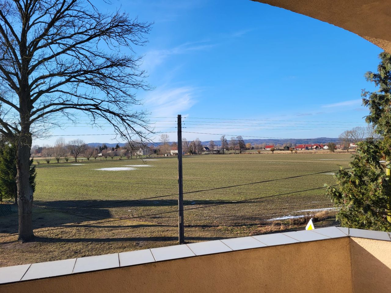 Mieszkanie 4-pokojowe Jeniniec. Zdjęcie 3