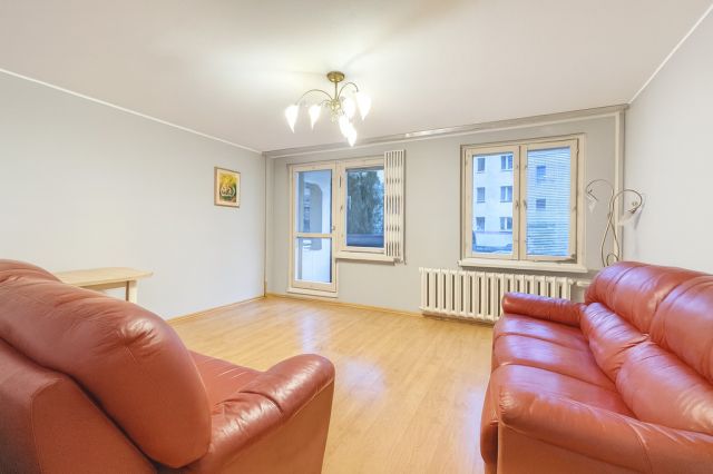 Mieszkanie 3-pokojowe Łódź Julianów. Zdjęcie 1