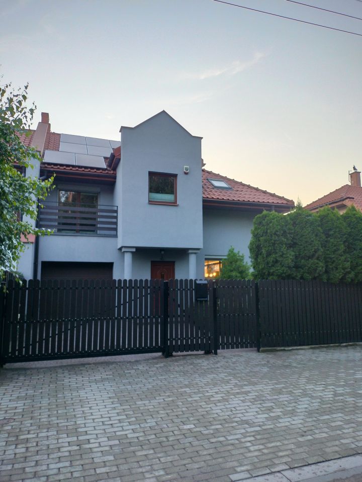 dom szeregowy, 5 pokoi Marki, ul. Środkowa