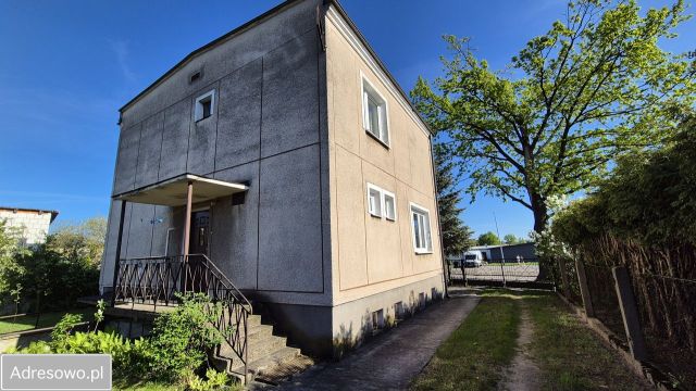 dom wolnostojący, 5 pokoi Dęblin, ul. Jerzego Bajana. Zdjęcie 1