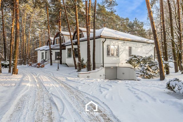 dom wolnostojący, 9 pokoi Konstancin-Jeziorna. Zdjęcie 19