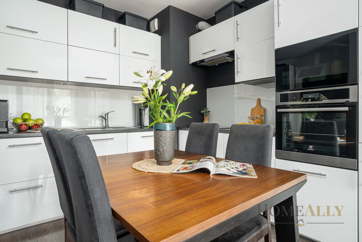 Mieszkanie 3-pokojowe Warszawa Wola, ul. Jana Kazimierza. Zdjęcie 3