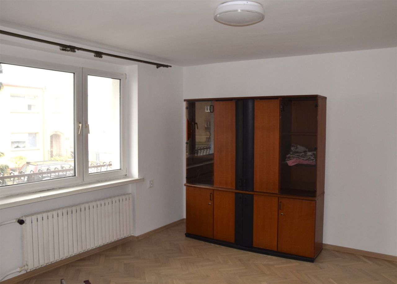 bliźniak, 4 pokoje Gniezno. Zdjęcie 6