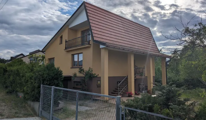 dom wolnostojący, 5 pokoi Wieleń