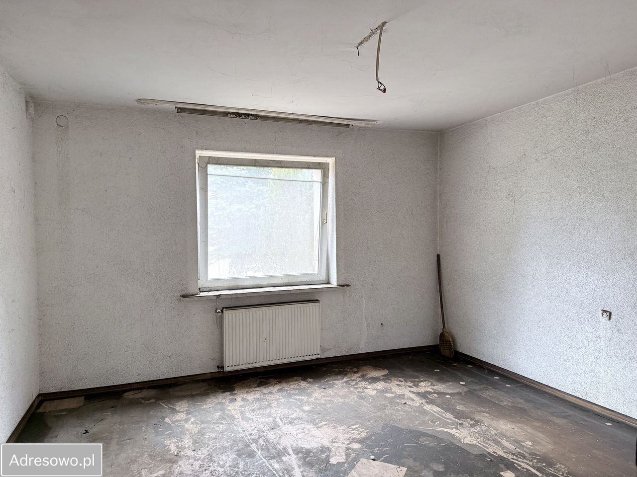 dom wolnostojący, 5 pokoi Chudoba. Zdjęcie 11