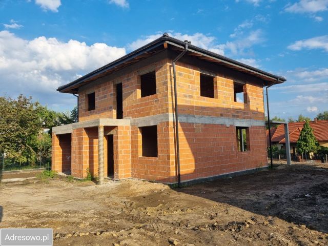 dom wolnostojący, 4 pokoje Zabrze Pawłów, ul. Tatrzańska. Zdjęcie 1