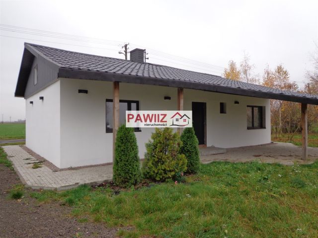 dom wolnostojący, 3 pokoje Lubiatów. Zdjęcie 1