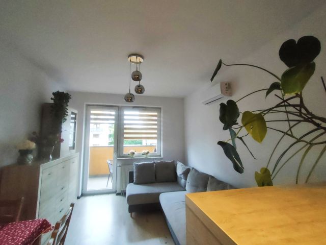 Mieszkanie 2-pokojowe Kraków Podgórze Duchackie, ul. Polonijna. Zdjęcie 1