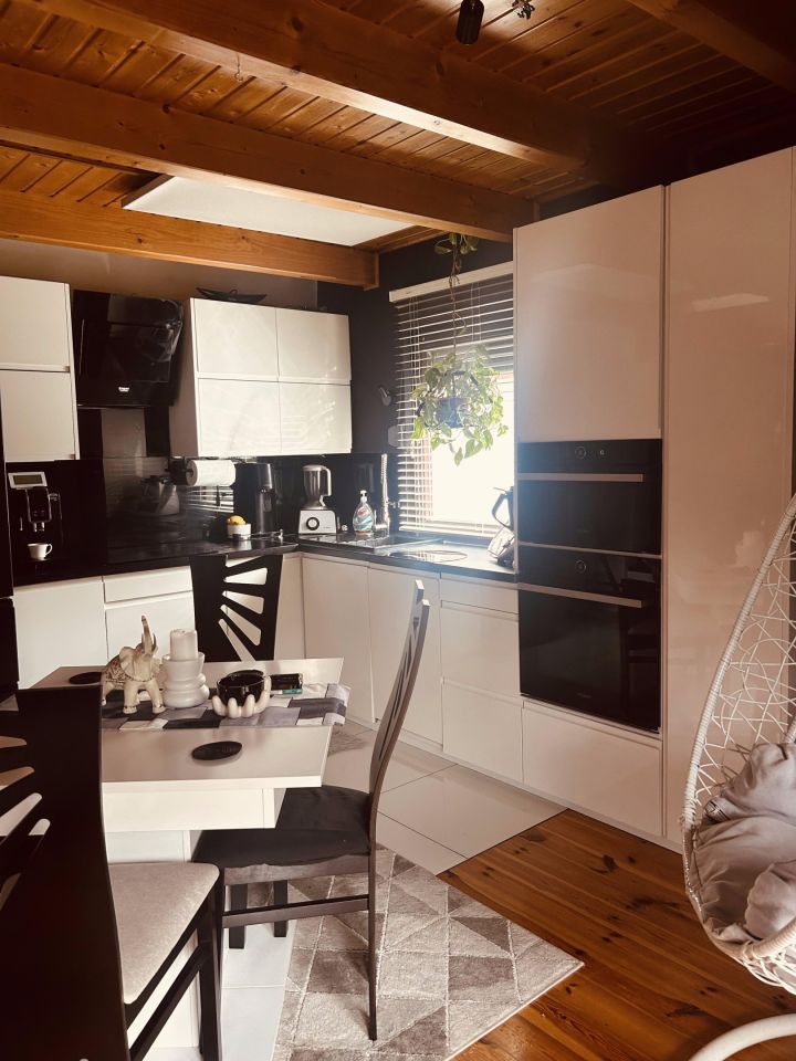 dom wolnostojący, 5 pokoi Brenna Bukowa, ul. Armii Krajowej. Zdjęcie 16