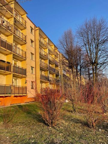 Mieszkanie 3-pokojowe Katowice Wełnowiec, ul. Tomasza Kotlarza. Zdjęcie 1