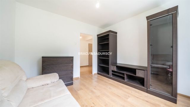 Mieszkanie 3-pokojowe Kraków Mistrzejowice, os. Złotego Wieku. Zdjęcie 11