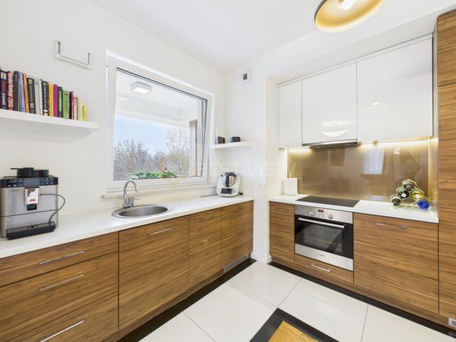 Mieszkanie 3-pokojowe Warszawa Praga-Południe, ul. Jana Nowaka-Jeziorańskiego. Zdjęcie 1