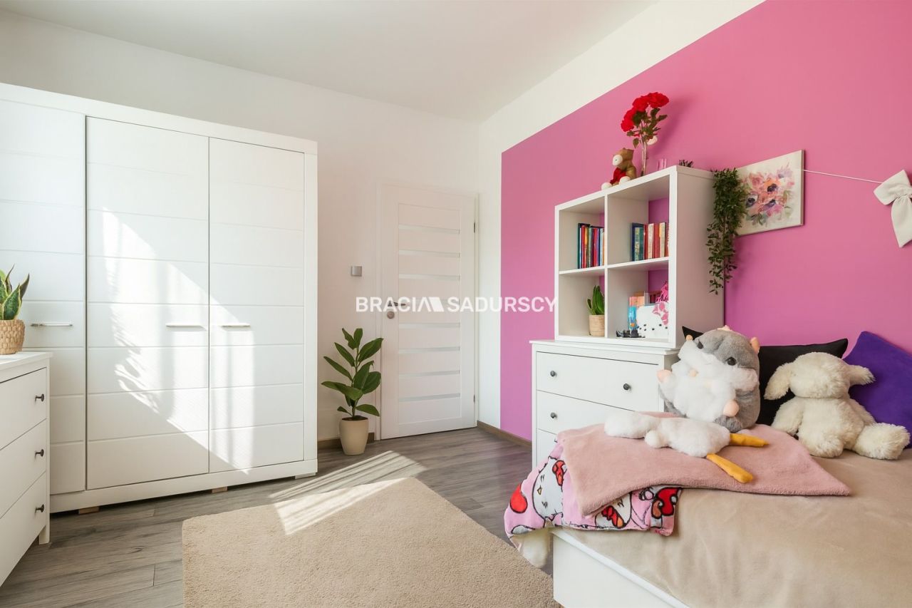 dom wolnostojący, 5 pokoi Kraków Podgórze, ul. Poronińska. Zdjęcie 8