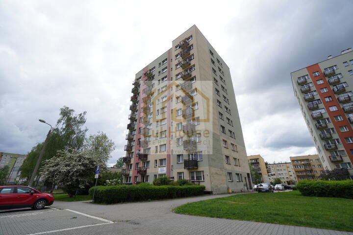 Mieszkanie 3-pokojowe Chorzów, ul. Brzozowa. Zdjęcie 1