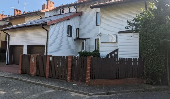 dom szeregowy, 6 pokoi Częstochowa Tysiąclecie, ul. Obrońców Poczty Gdańskiej