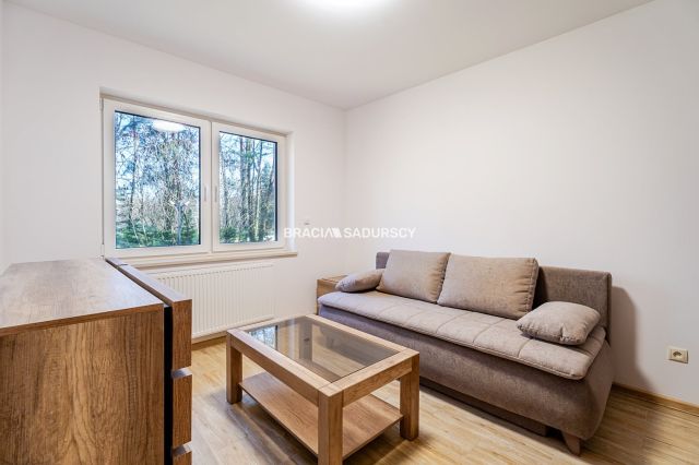 dom wolnostojący, 5 pokoi Łomna. Zdjęcie 15