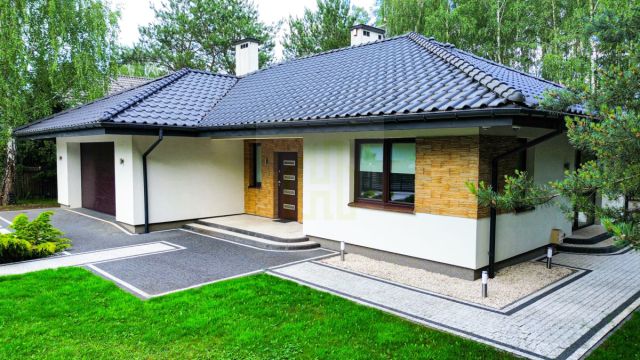 dom wolnostojący, 6 pokoi Radonie. Zdjęcie 31