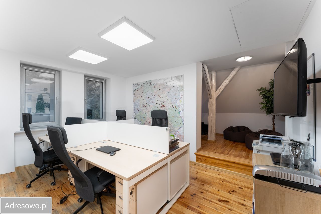 Biuro Kraków Zwierzyniec, ul. Królowej Jadwigi. Zdjęcie 16