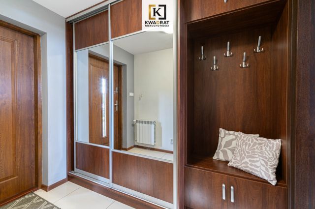 dom wolnostojący, 6 pokoi Barcząca. Zdjęcie 24