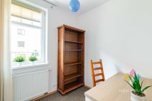 Mieszkanie 2-pokojowe Olsztyn Jaroty, pl. Plac Księdza Jerzego Popiełuszki. Zdjęcie 4