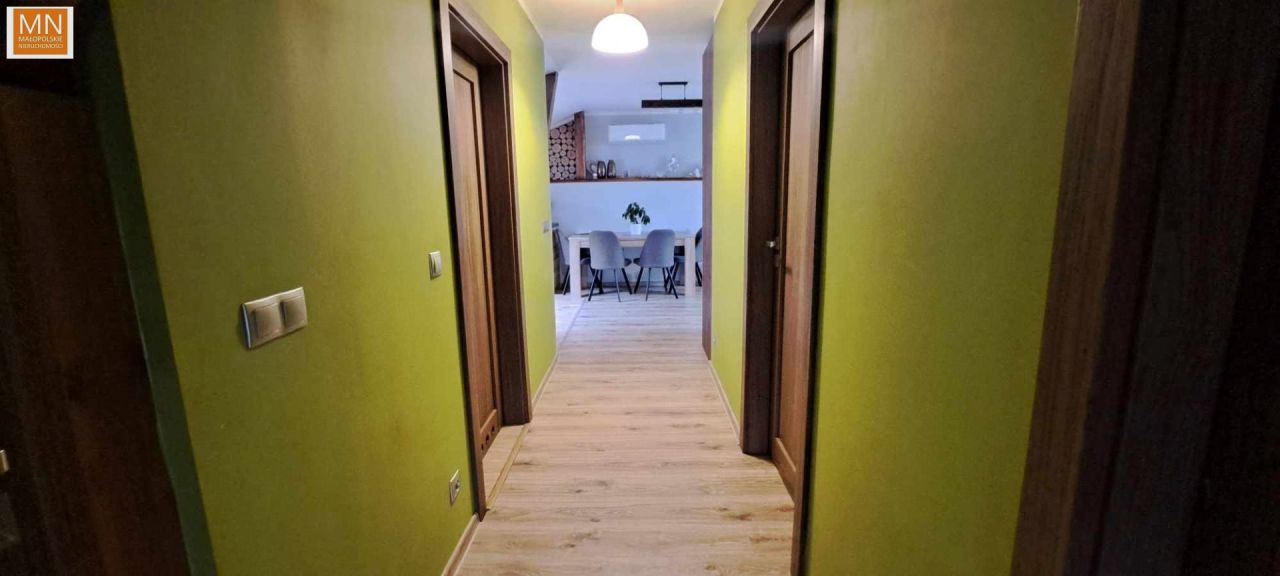 bliźniak, 8 pokoi Niepołomice, ul. Świerkowa. Zdjęcie 4