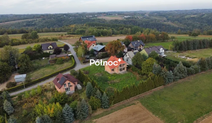 dom wolnostojący, 5 pokoi Biały Kościół, ul. Kasztanowa