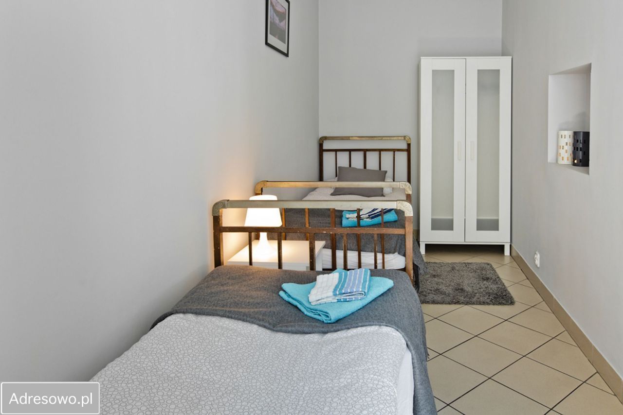 dom wolnostojący, 7 pokoi Będzin, ul. Ignacego Krasickiego. Zdjęcie 6