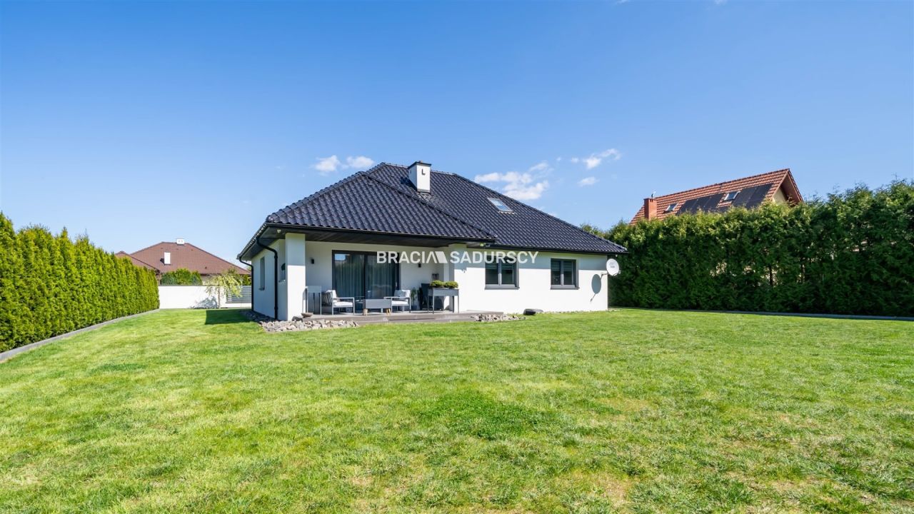 dom wolnostojący, 5 pokoi Kokotów. Zdjęcie 28