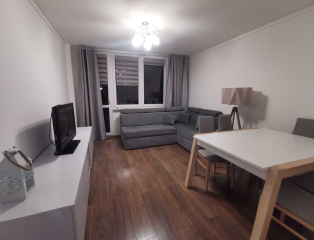 Mieszkanie 3-pokojowe Zielona Góra, ul. Aleja Wojska Polskiego. Zdjęcie 1