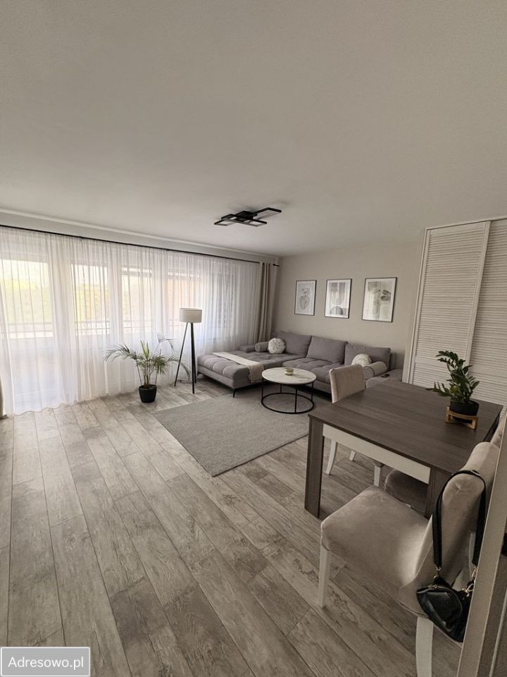 Mieszkanie 3-pokojowe Płock Podolszyce, ul. Szarych Szeregów. Zdjęcie 6