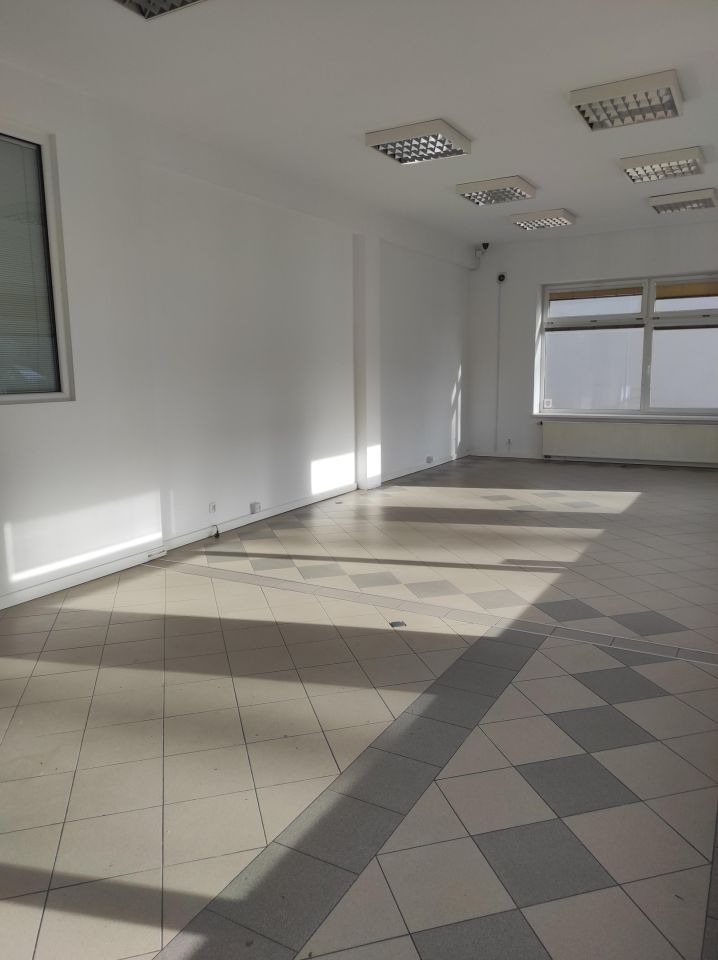 Lokal Aleksandrów Łódzki Centrum, ul. Wojska Polskiego. Zdjęcie 5