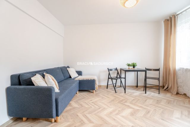 Mieszkanie 1-pokojowe Kraków Bieńczyce, os. Kazimierzowskie. Zdjęcie 4