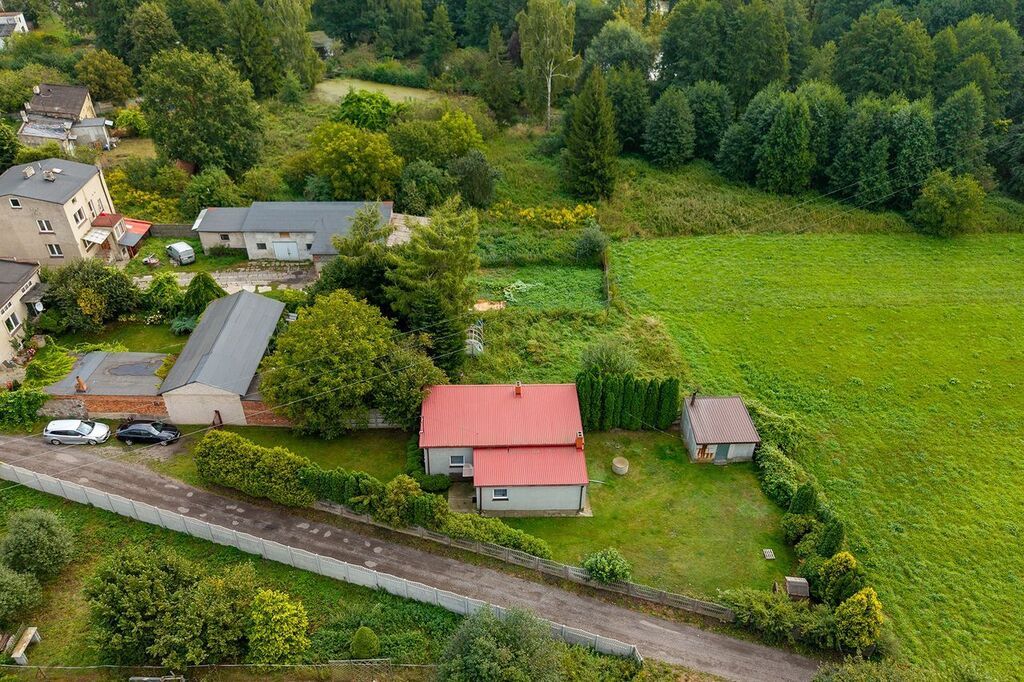 dom wolnostojący, 3 pokoje Brzeziny. Zdjęcie 17