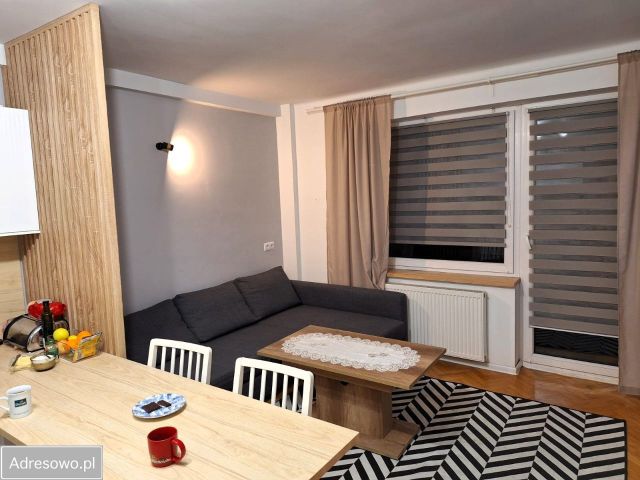 Mieszkanie 3-pokojowe Sucha Beskidzka. Zdjęcie 1