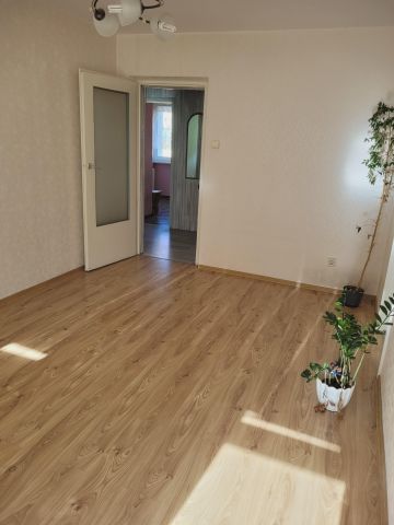 Mieszkanie 4-pokojowe Białogard, ul. Lelewela. Zdjęcie 1