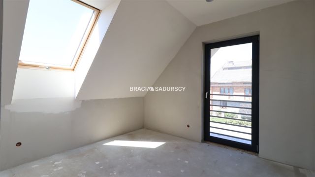 dom wolnostojący, 4 pokoje Karniów. Zdjęcie 14