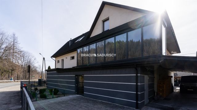 dom wolnostojący, 5 pokoi Skawica. Zdjęcie 2