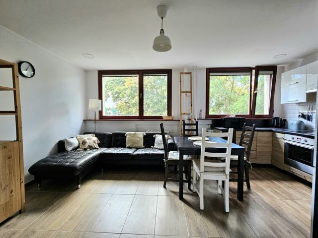 Mieszkanie 4-pokojowe Wrocław Kozanów, ul. Pilczycka. Zdjęcie 1