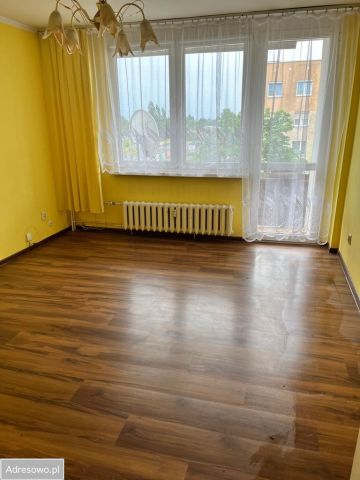 Mieszkanie 3-pokojowe Nowa Sól, ul. Aleksandra Fredry. Zdjęcie 1