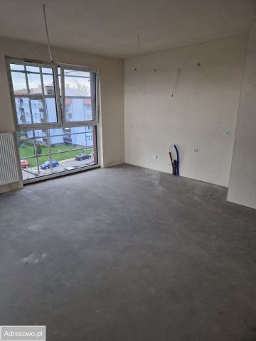 Mieszkanie 3-pokojowe Płock, ul. Kazimierza Wielkiego. Zdjęcie 1