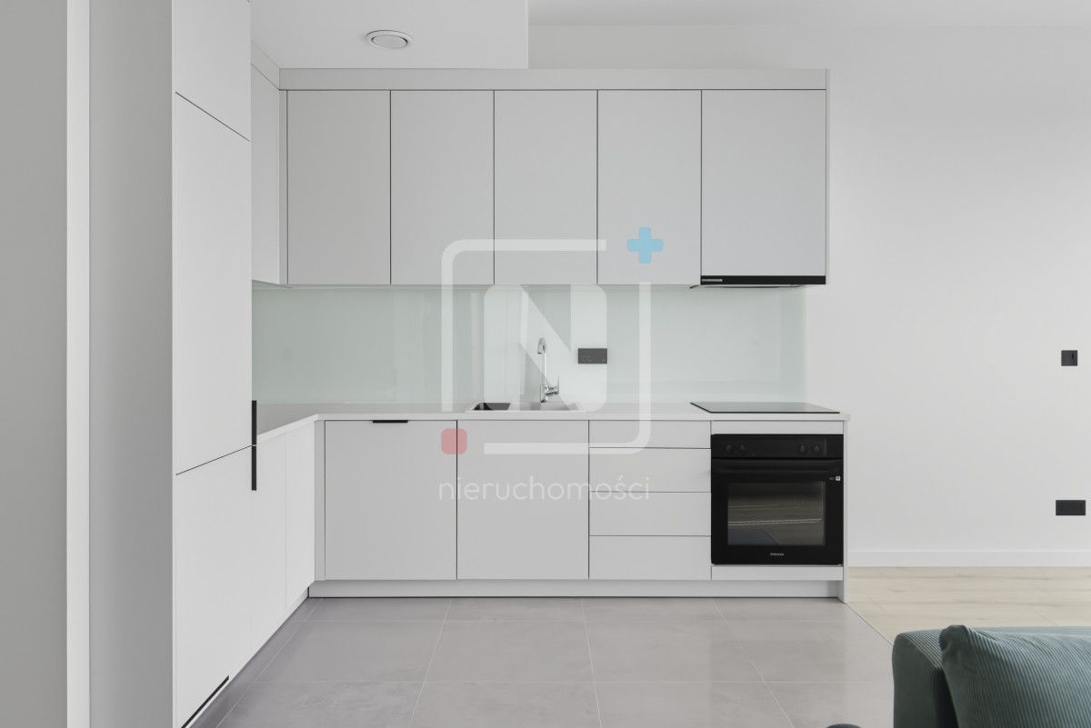 Mieszkanie 3-pokojowe Warszawa Wola, ul. Prosta. Zdjęcie 5