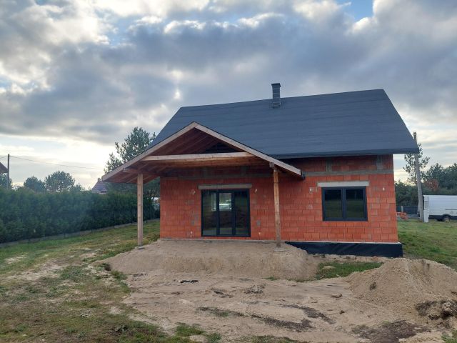 dom wolnostojący, 5 pokoi Ługi-Radły, ul. Letniskowa. Zdjęcie 2