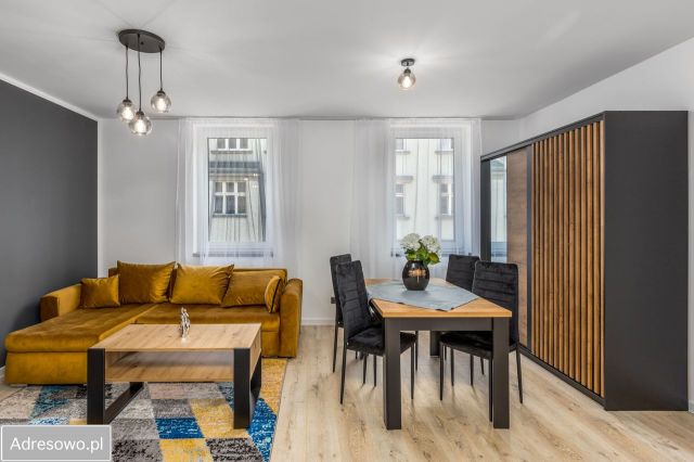 Mieszkanie 3-pokojowe Chorzów Batory. Zdjęcie 1