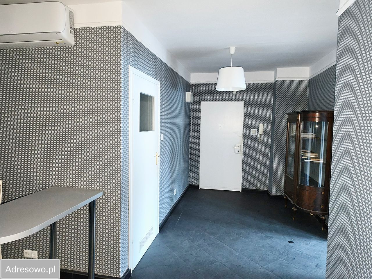 Biuro Warszawa Śródmieście, ul. Franciszka Salezego Jezierskiego. Zdjęcie 7