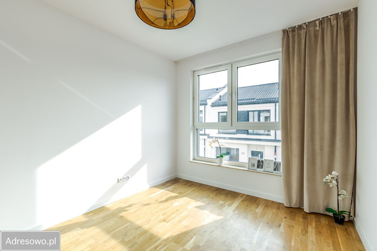 dom szeregowy, 4 pokoje Warszawa Rembertów. Zdjęcie 1