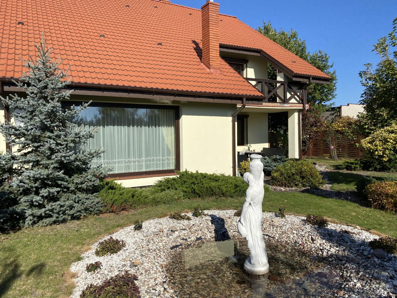 dom wolnostojący, 7 pokoi Szadów Pański. Zdjęcie 2