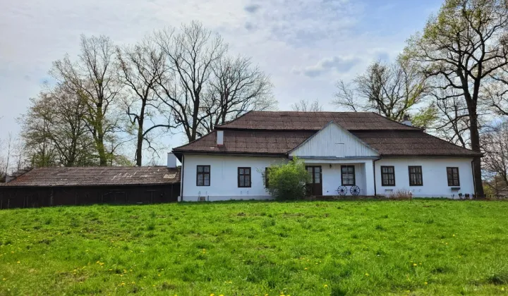 dworek, 7 pokoi Kraków Sidzina, ul. Mieczysława Wrony